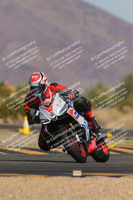 media/Nov-06-2023-Moto Forza (Mon) [[ce023d0744]]/3-Intermediate Group/Session 3 (Turn 5)/